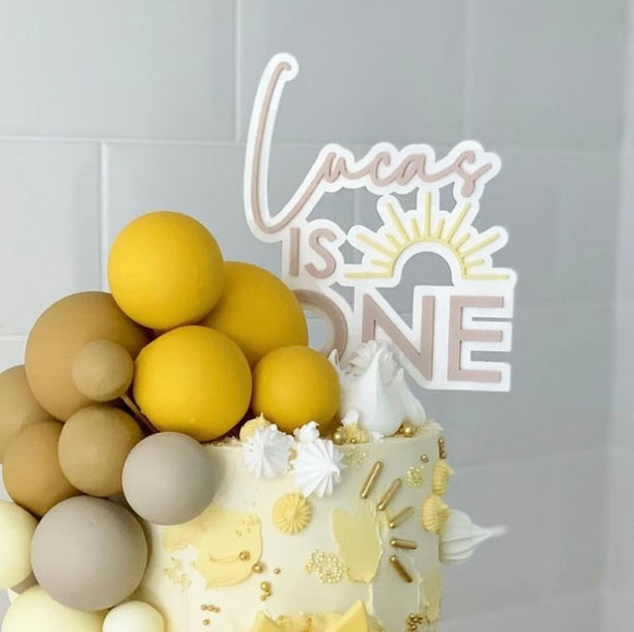 Sun Cake topper with name (3 colour)