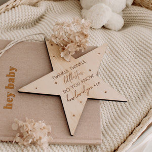 Star engraved pine plaque (twinkle twinkle little star)