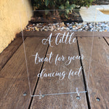 Dancing feet sign