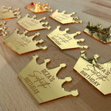 Gift tags (custom shape, colour and text)